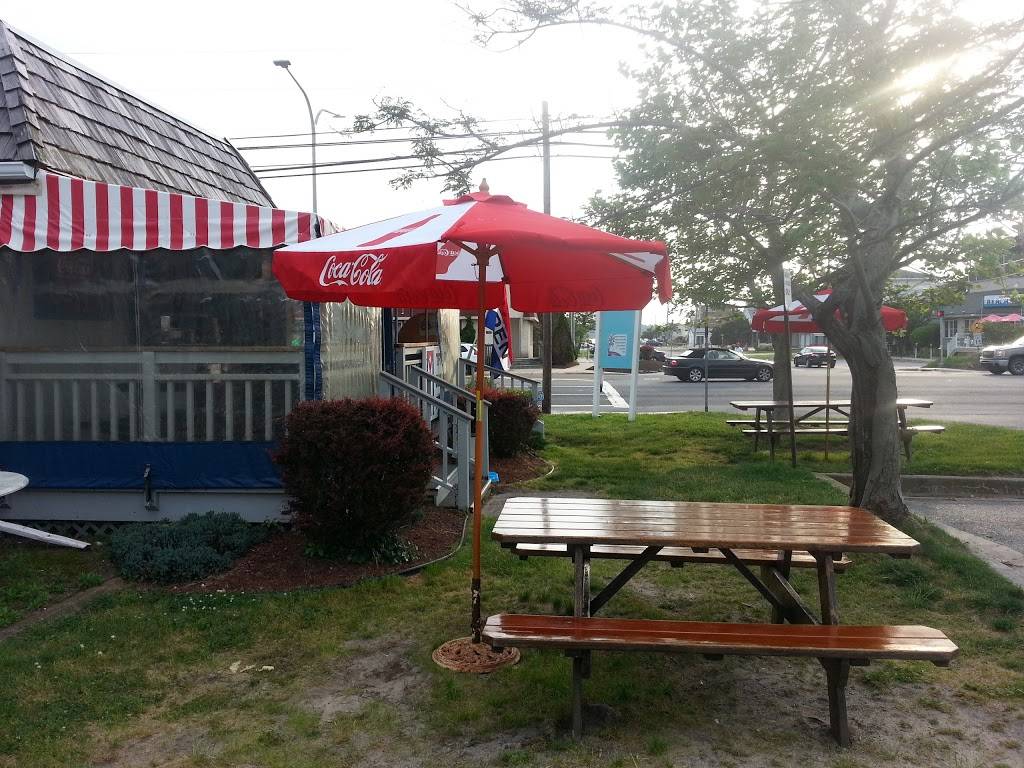 Sharkys Grill & BBQ | restaurant | 1508 Coastal Hwy, Dewey Beach, DE 19971, USA | 3025155114 OR +1 302-515-5114
