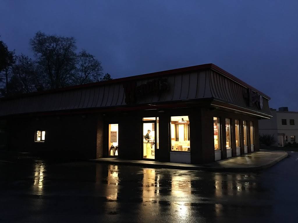 Wendys | restaurant | 220 Lancaster Ave, Paoli, PA 19301, USA | 6106442093 OR +1 610-644-2093
