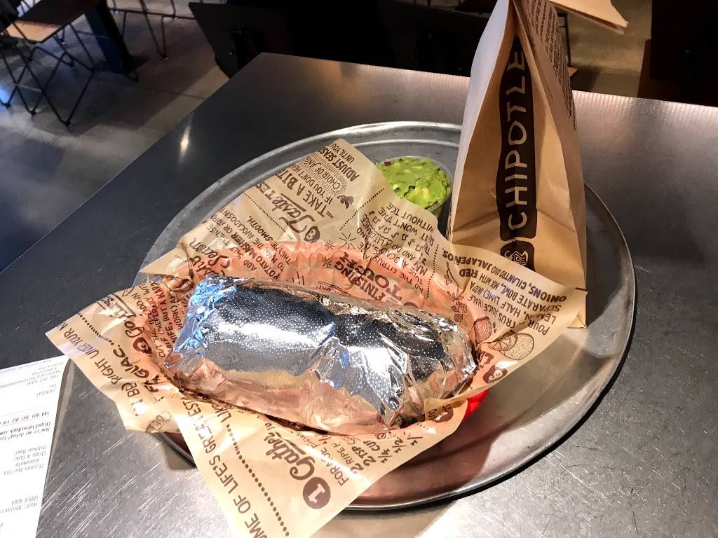 Chipotle Mexican Grill | restaurant | 781 E Dundee Rd, Palatine, IL 60074, USA | 8479344541 OR +1 847-934-4541