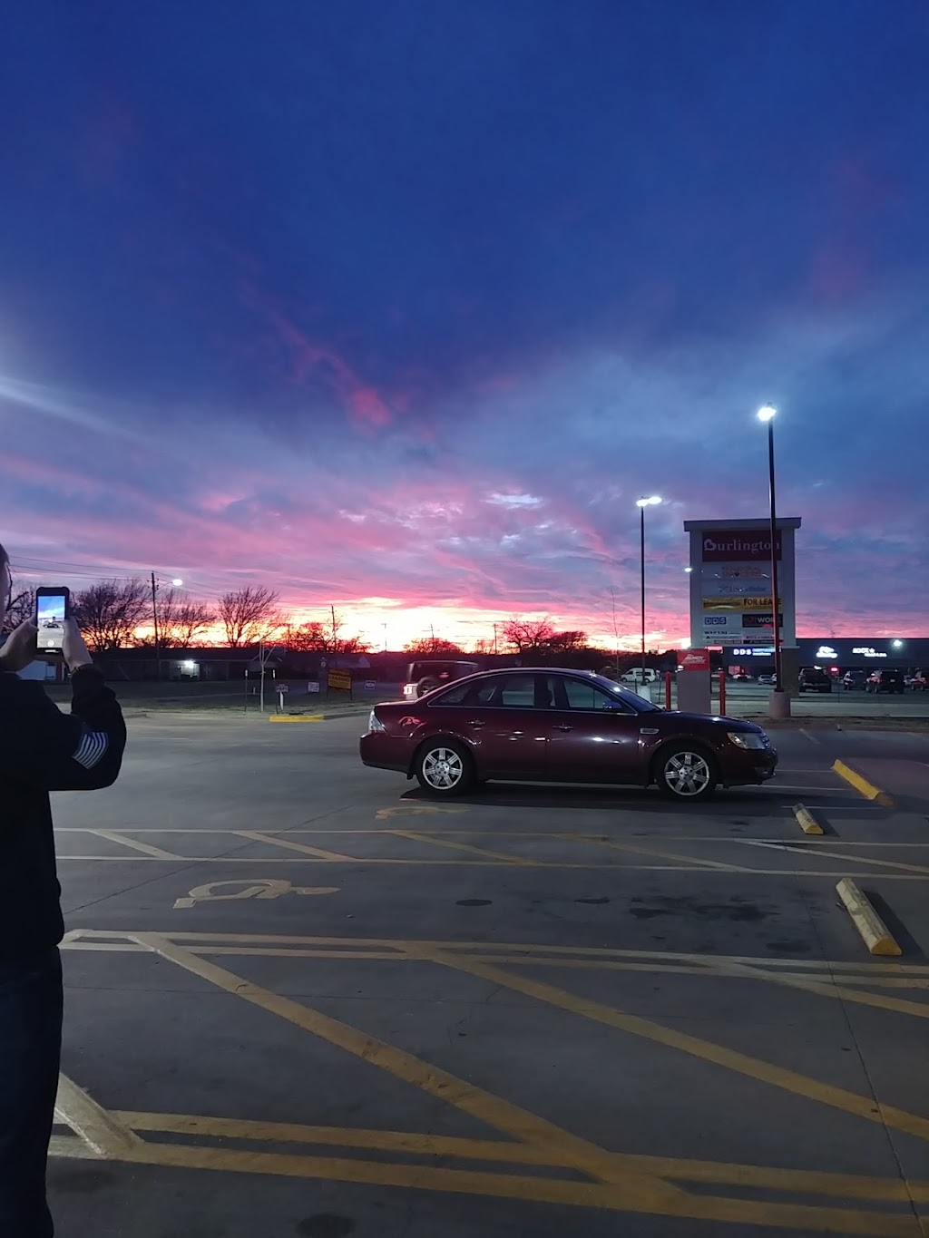 Braums Ice Cream & Dairy Store | restaurant | 3906 Call Field Rd, Wichita Falls, TX 76308, USA | 9406920535 OR +1 940-692-0535