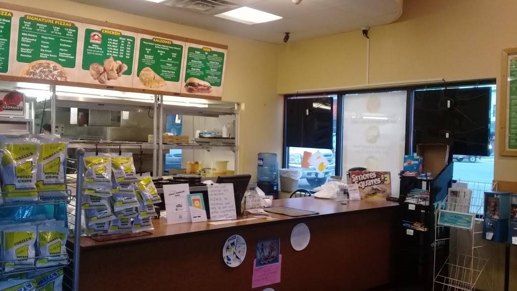 Georgios Oven Fresh Pizza Co | restaurant | 1 N Main St, Navarre, OH 44662, USA | 3308795544 OR +1 330-879-5544