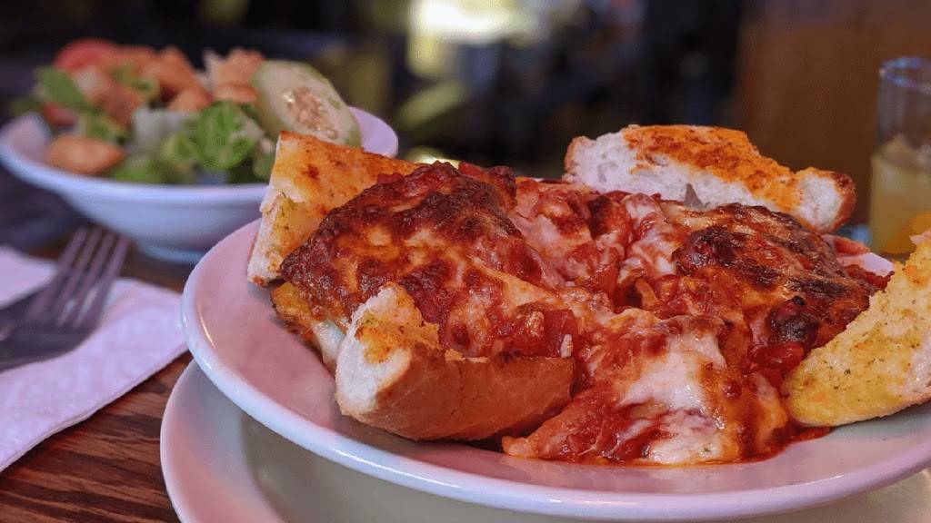 Glen Flora Tap & Grill | restaurant | 938 W Glen Flora Ave, Waukegan, IL 60085, USA | 8473361334 OR +1 847-336-1334