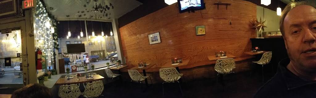 Bangkok Belly | restaurant | 6132 N Northwest Hwy, Chicago, IL 60631, USA | 7736573289 OR +1 773-657-3289