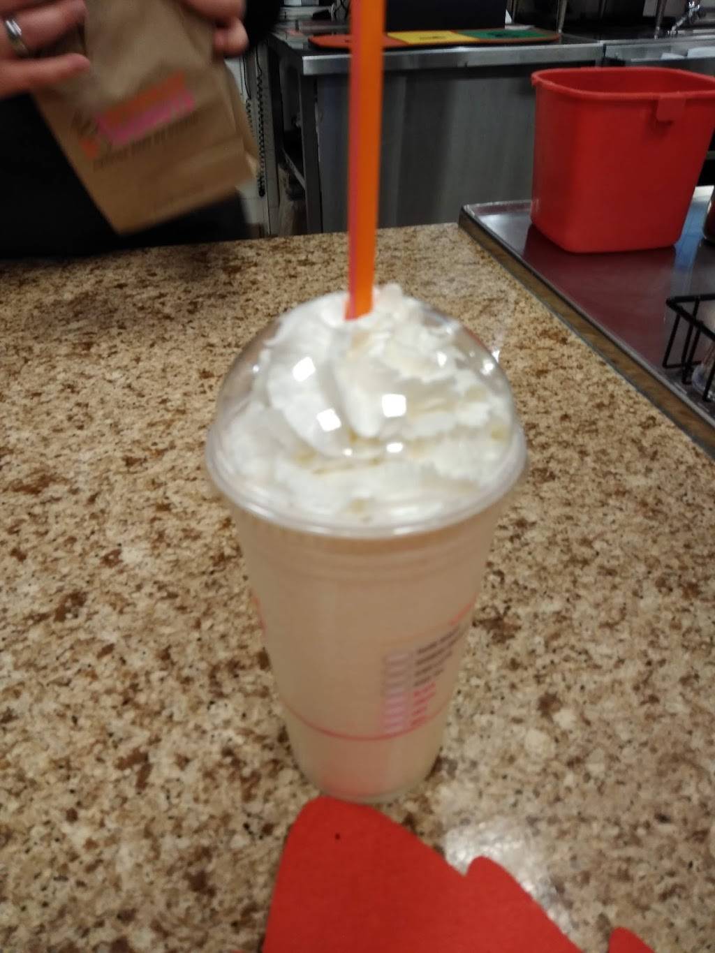 Dunkin | bakery | 2711 E 10th St, Jeffersonville, IN 47130, USA | 8129130494 OR +1 812-913-0494