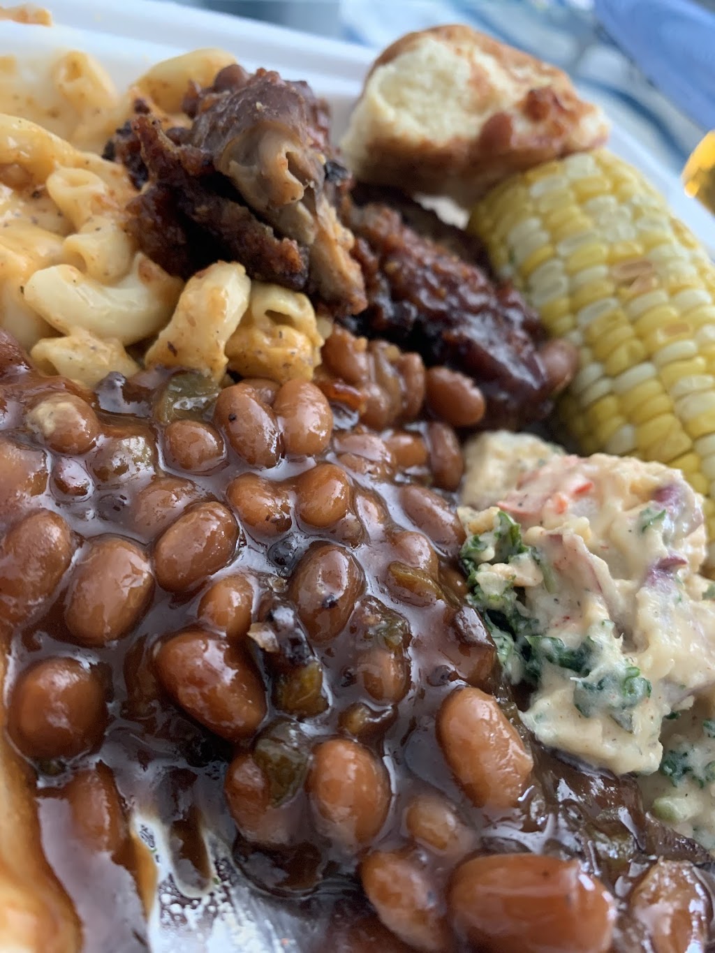 Veganly Essential | restaurant | 2200 Hunt St Suite 464, Detroit, MI 48207, USA | 3132308070 OR +1 313-230-8070