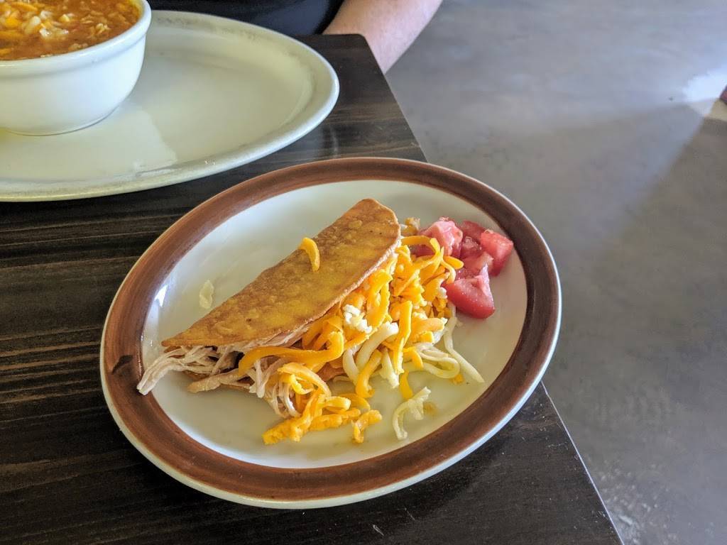 Castillos Rio Grande Cafe | restaurant | 802 E Rd, Stephenville, TX 76401, USA | 2549685556 OR +1 254-968-5556