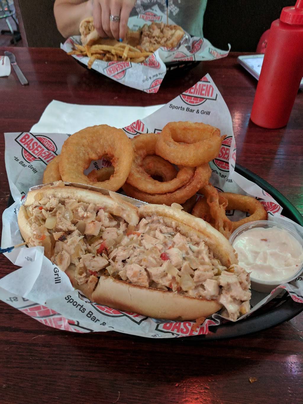 Basement Sports Bar & Grill | meal takeaway | 255 E Waterloo Rd, Akron, OH 44319, USA | 3307240477 OR +1 330-724-0477