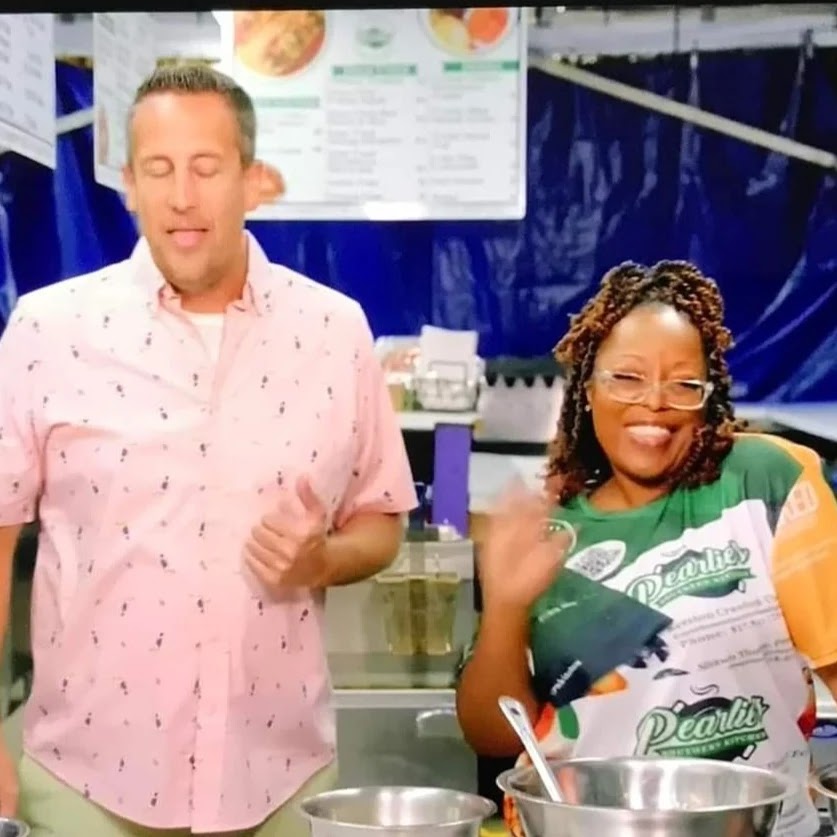 Pearlies Southern Kitchen | restaurant | 1335 Admiral Nimitz Cir NT24F, Dallas, TX 75223, USA | 9725916827 OR +1 972-591-6827