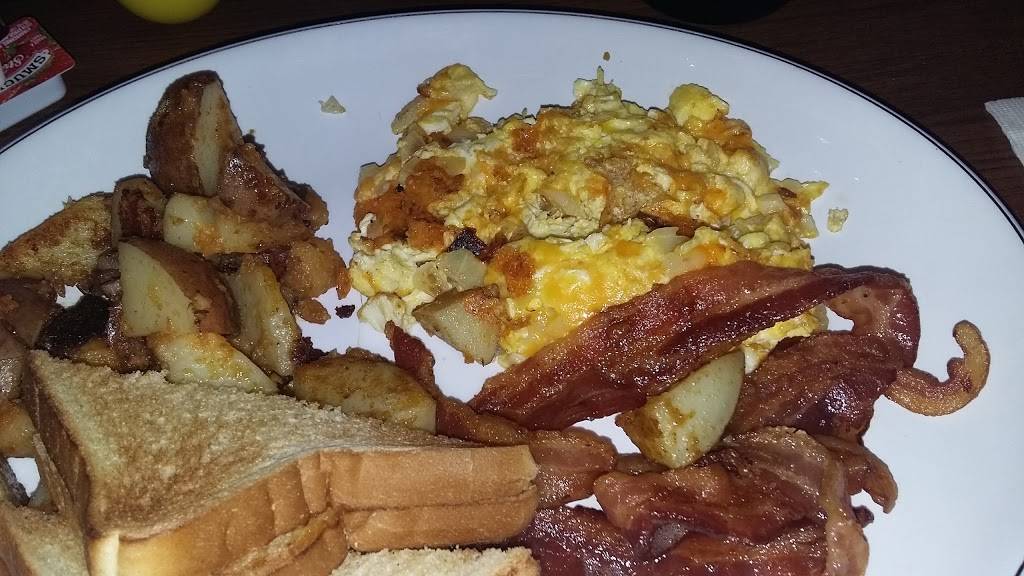 Smiths Cafe | restaurant | 22939 Sussex Hwy, Seaford, DE 19973, USA | 3029905711 OR +1 302-990-5711