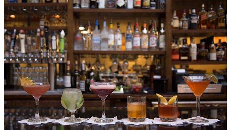 Tellers Of Hyde Park | restaurant | 2710 Erie Ave, Cincinnati, OH 45208, USA | 5133214721 OR +1 513-321-4721