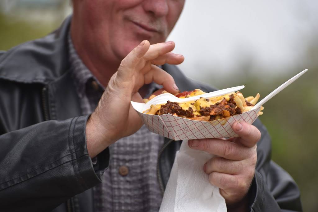 Texas Beer Refinery Taproom + Kitchen | restaurant | 2709 Dickinson Ave, Dickinson, TX 77539, USA | 8323407424 OR +1 832-340-7424