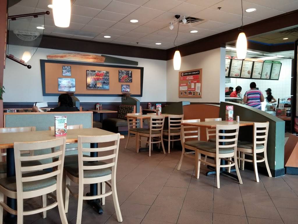 Boston Market | restaurant | 29940 Southfield Rd, Southfield, MI 48076, USA | 2485577020 OR +1 248-557-7020