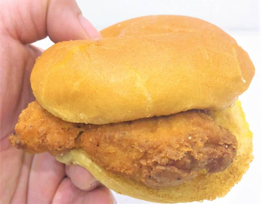 Chick-fil-A | restaurant | 2562 Worldgateway Pl McNamara, Terminal, Core 10, Detroit, MI 48242, USA | 7349413481 OR +1 734-941-3481