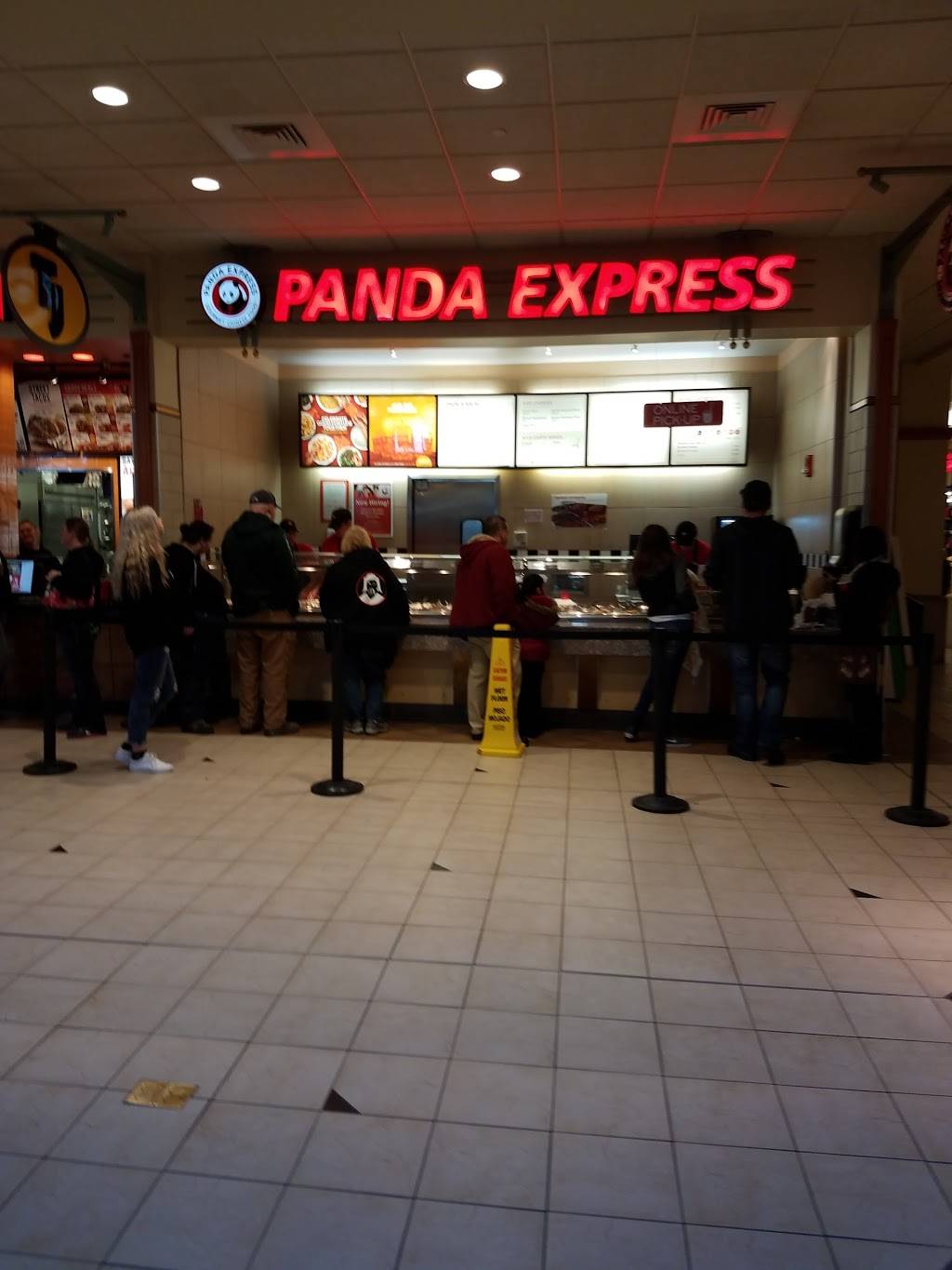 Panda Express | restaurant | 4301 W Wisconsin Ave #201, Appleton, WI 54913, USA | 9208304520 OR +1 920-830-4520