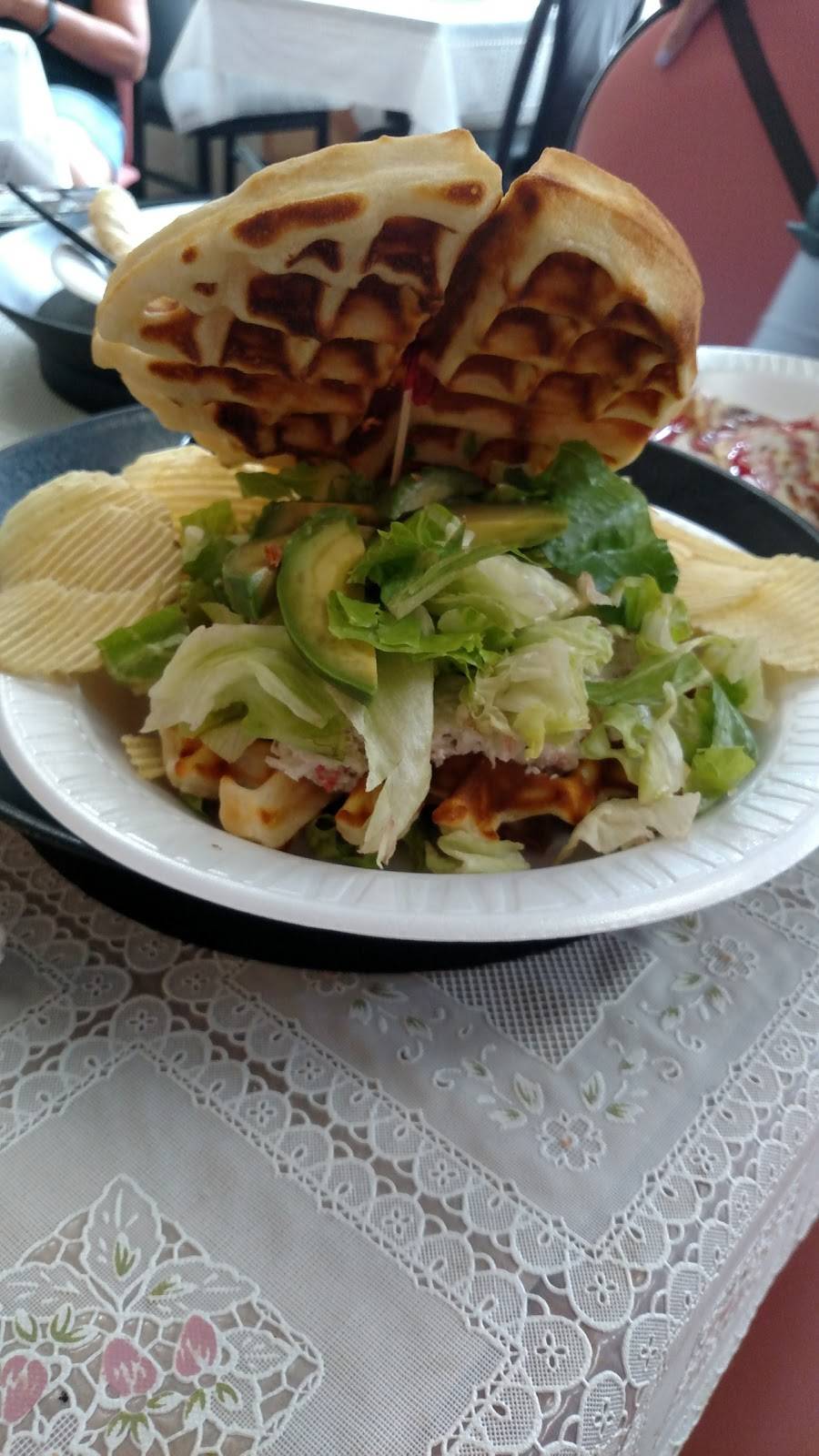 Chef Gs | restaurant | 450 W Nepessing St, Lapeer, MI 48446, USA | 8109694949 OR +1 810-969-4949