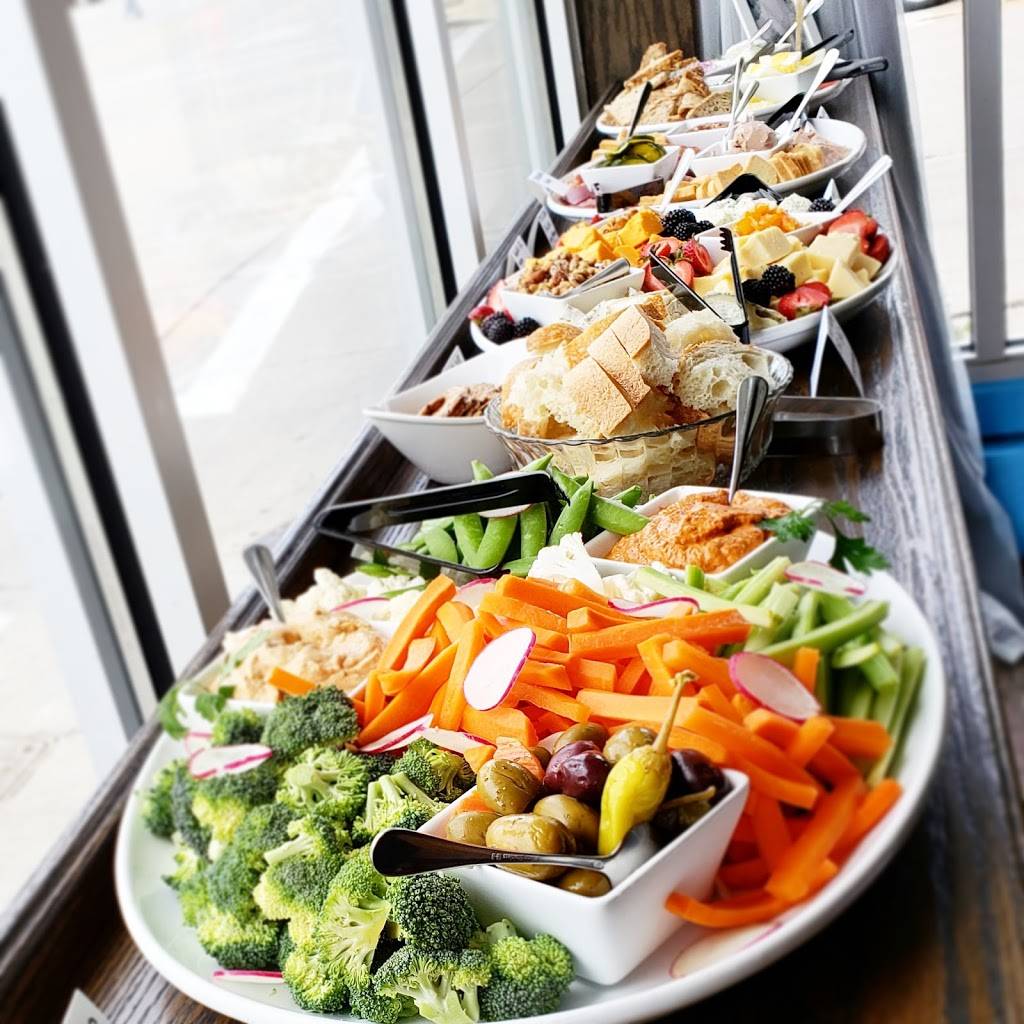 Little Duck | restaurant | 2301 S Howell Ave, Milwaukee, WI 53207, USA | 4145095924 OR +1 414-509-5924