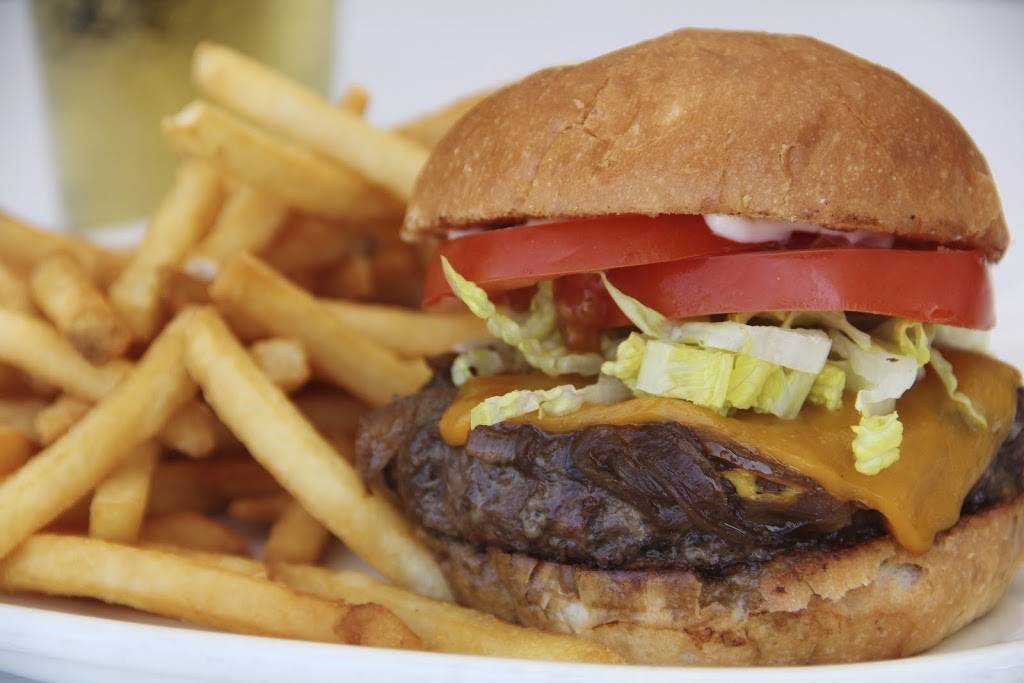 Moe Bs Munchies | restaurant | 1131 Back Bay Dr, Newport Beach, CA 92660, USA | 9499993170 OR +1 949-999-3170