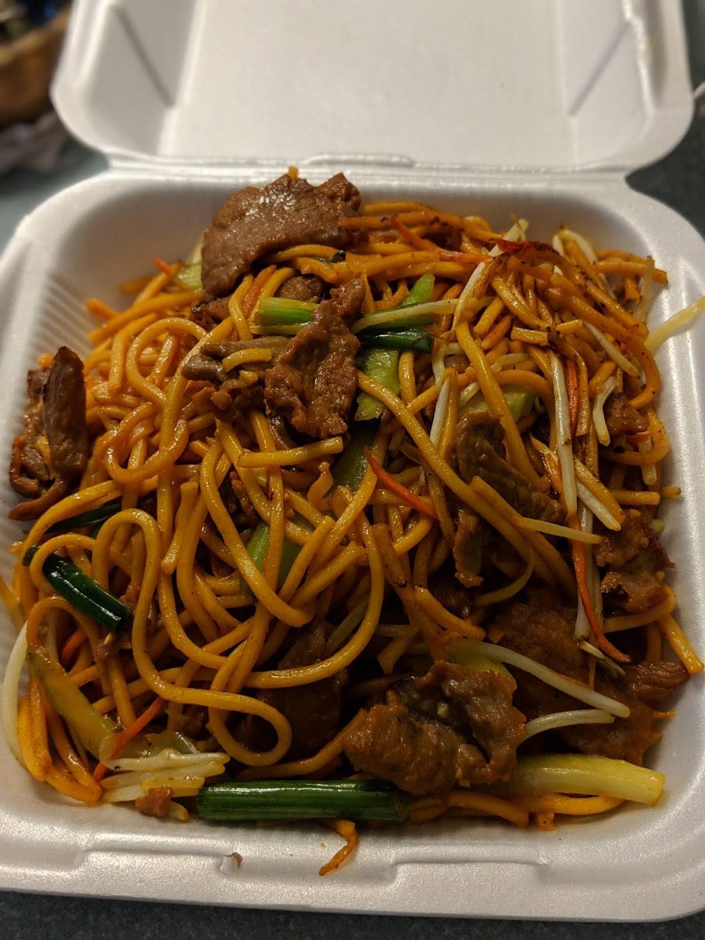 Hong Kong Restaurant | restaurant | 100 S Pinal Pkwy Ave, Florence, AZ 85132, USA | 5208683388 OR +1 520-868-3388