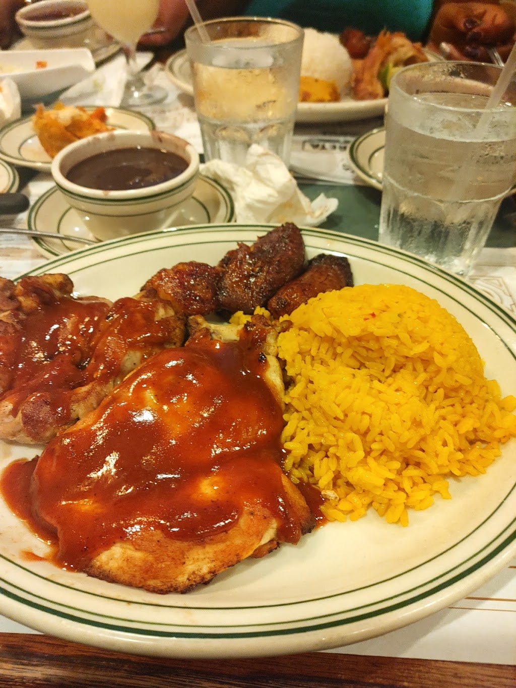 Pakis Latin American | restaurant | 1590 Coral Way, Miami, FL 33145, USA | 3058605707 OR +1 305-860-5707