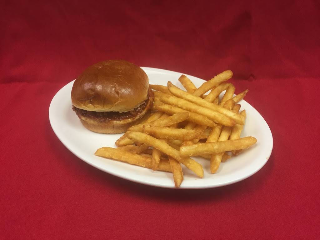 Tailgater | restaurant | 140 E Main St, Marcellus, MI 49067, USA | 2696460494 OR +1 269-646-0494