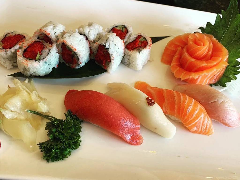 Takara Sushi and Asian Bistro | restaurant | 1335 E Whitestone Blvd T-140, Cedar Park, TX 78613, USA | 5125285449 OR +1 512-528-5449