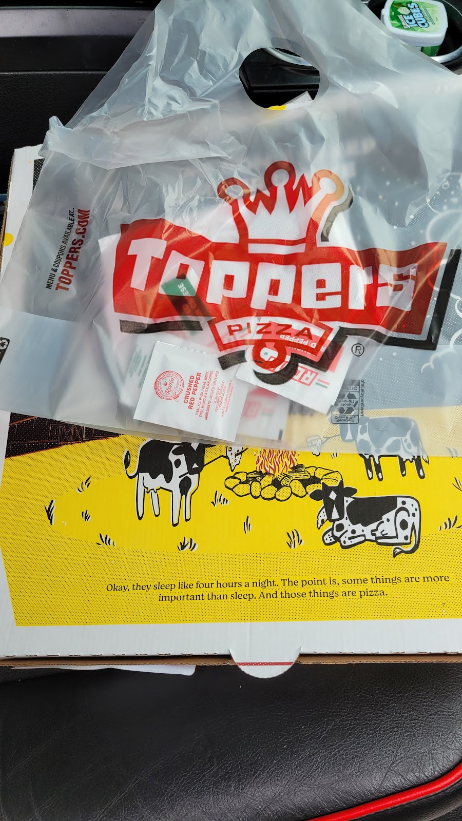 Toppers Pizza | restaurant | 2613 SW 21st St, Topeka, KS 66604, USA | 7857830100 OR +1 785-783-0100