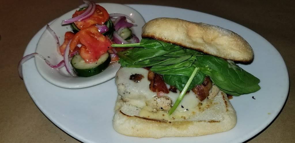 Aqua Terra Bistro | restaurant | 55 E Main St NE, Buford, GA 30518, USA | 7702713000 OR +1 770-271-3000