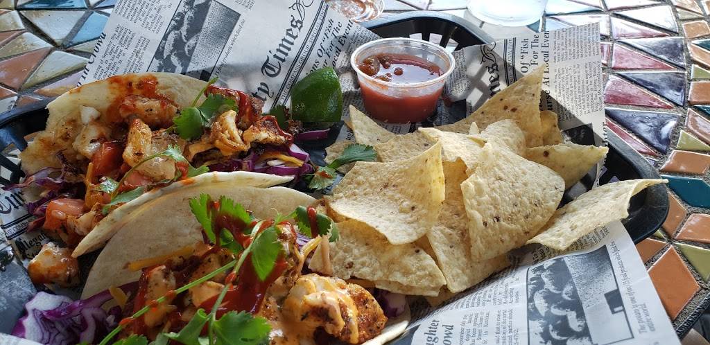 Loco Jos Bar & Grill | restaurant | 602 N Howe St # E, Southport, NC 28461, USA | 9104579009 OR +1 910-457-9009