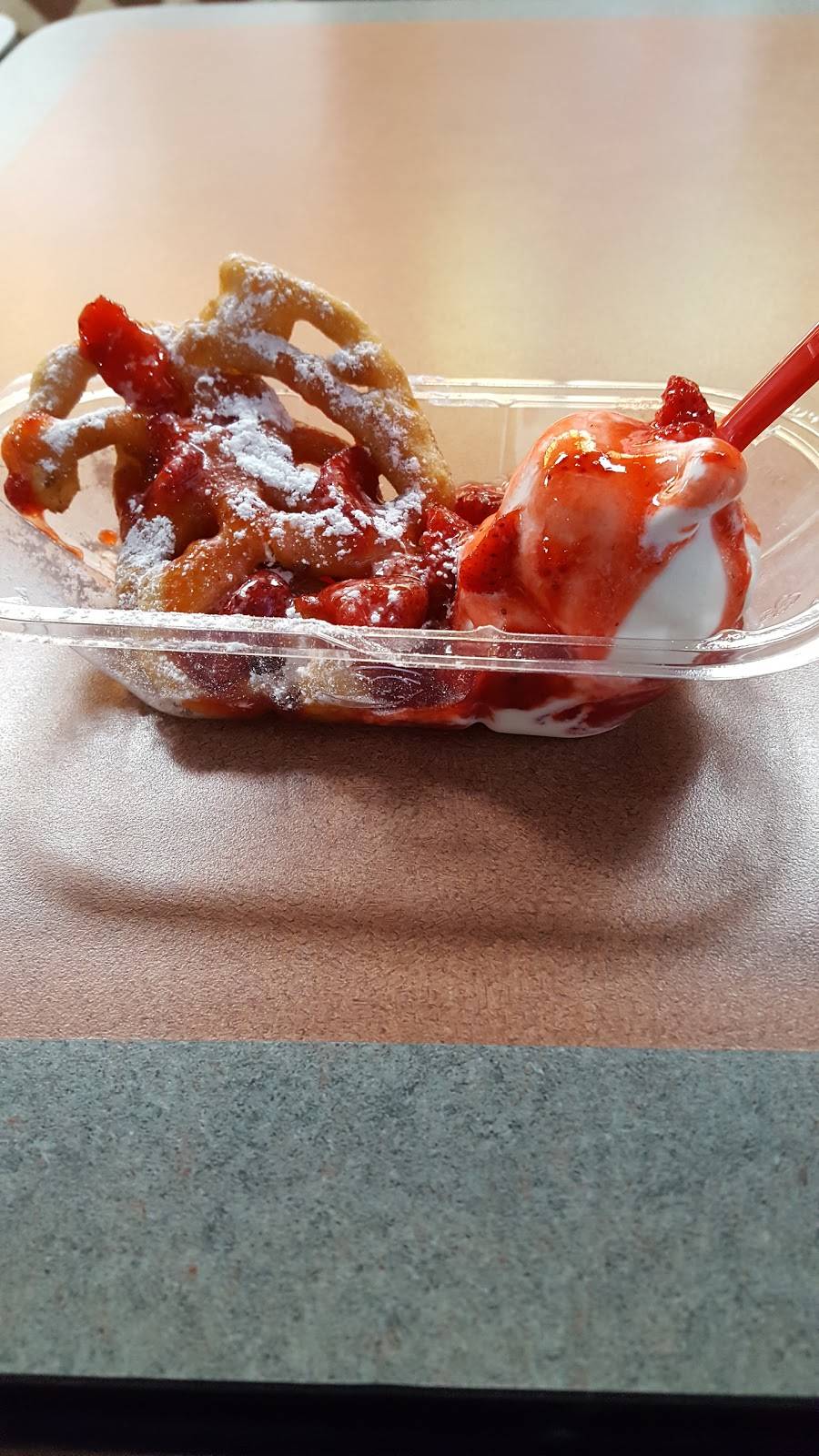 Dairy Queen | restaurant | 400 SE Douglas St, Lees Summit, MO 64063, USA | 8165247470 OR +1 816-524-7470