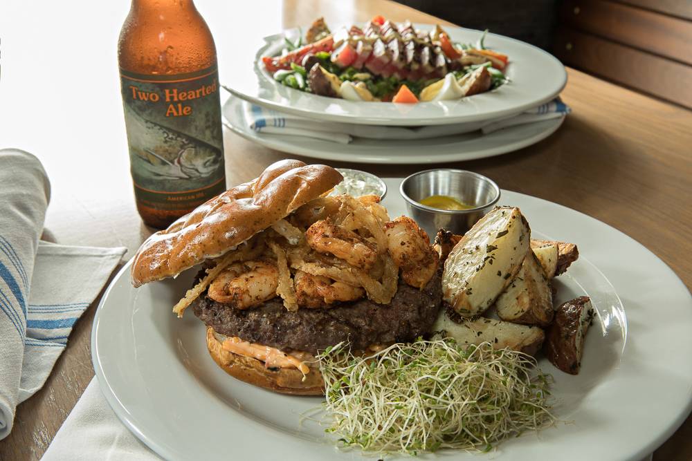 Fishcamp on Broad Creek | restaurant | 11 Simmons Rd, Hilton Head Island, SC 29926, USA | 8438422267 OR +1 843-842-2267