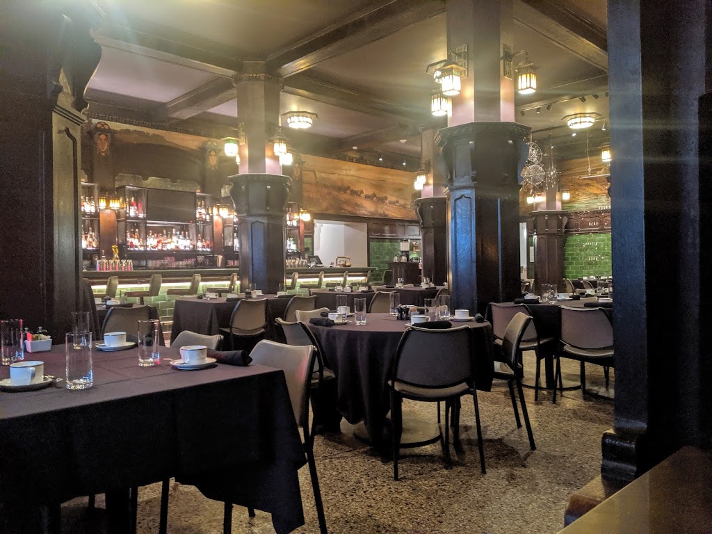 The Savoy at 21c | restaurant | 219 W 9th St, Kansas City, MO 64105, USA | 8164434260 OR +1 816-443-4260