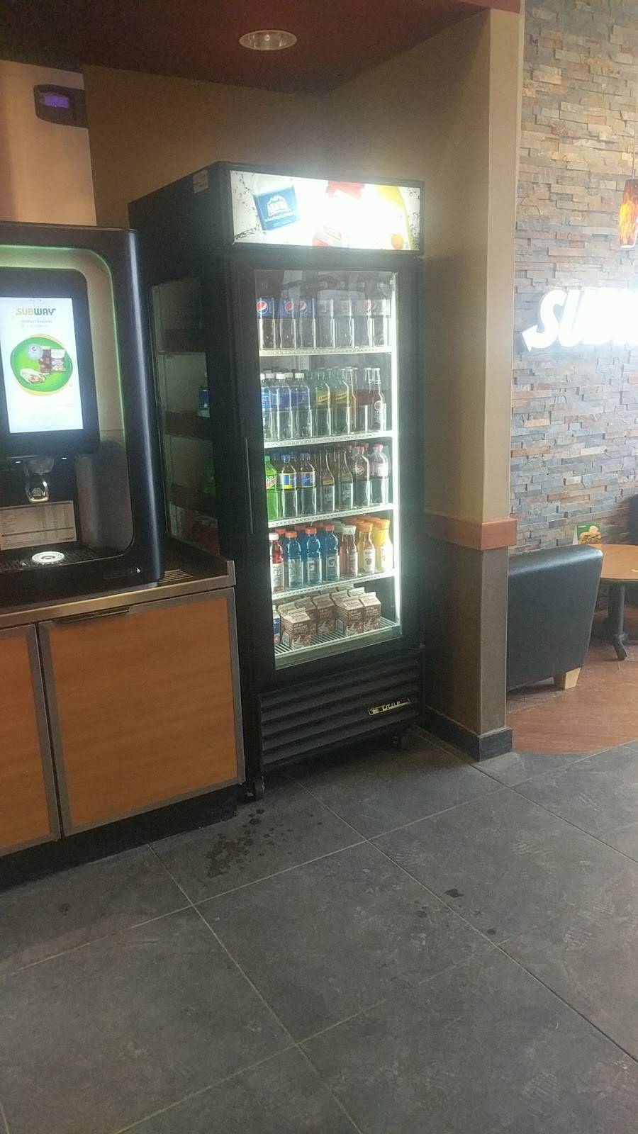 Subway | restaurant | Creekside Crossing, 1510 Dundas St E #5, Mississauga, ON L4X 1L4, Canada | 9058978558 OR +1 905-897-8558