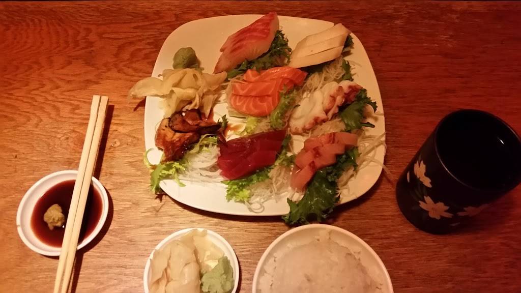 U-Yee Sushi & Hibachi | restaurant | 675 US-1 #12, Iselin, NJ 08830, USA | 7322837888 OR +1 732-283-7888