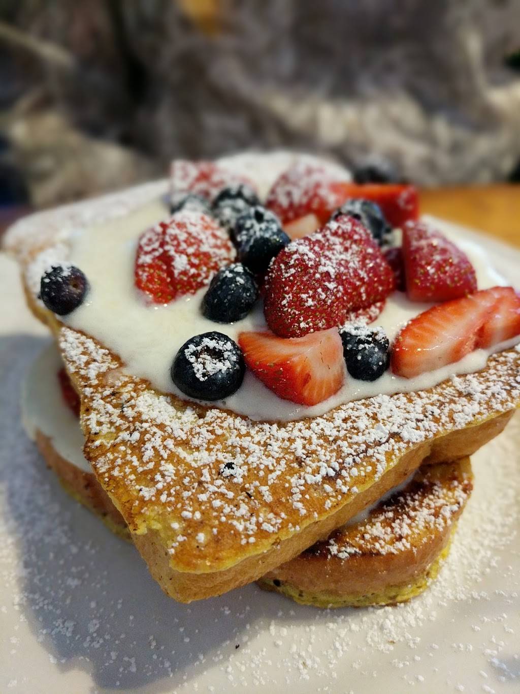 Town & Country Cafe | cafe | 27 W 10th St, Tracy, CA 95376, USA | 2098356751 OR +1 209-835-6751