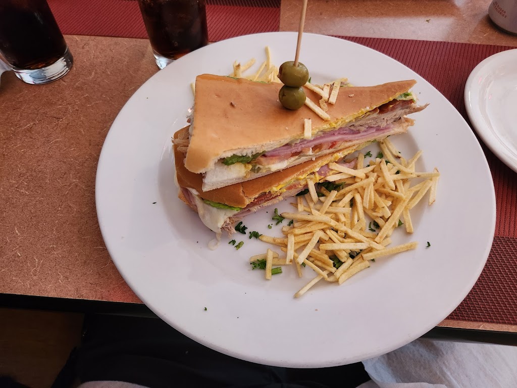 El Cristo Restaurant | restaurant | 1543 SW 8th St, Miami, FL 33135, USA | 3056439992 OR +1 305-643-9992