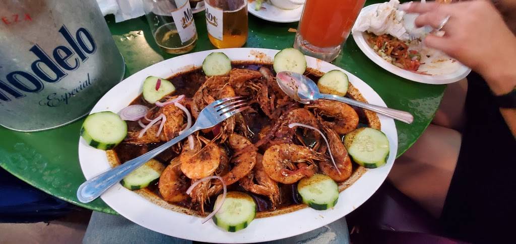 Mariscos Las Islitas | restaurant | 2437 Las Vegas Blvd N, North Las Vegas, NV 89030, USA | 7026499198 OR +1 702-649-9198