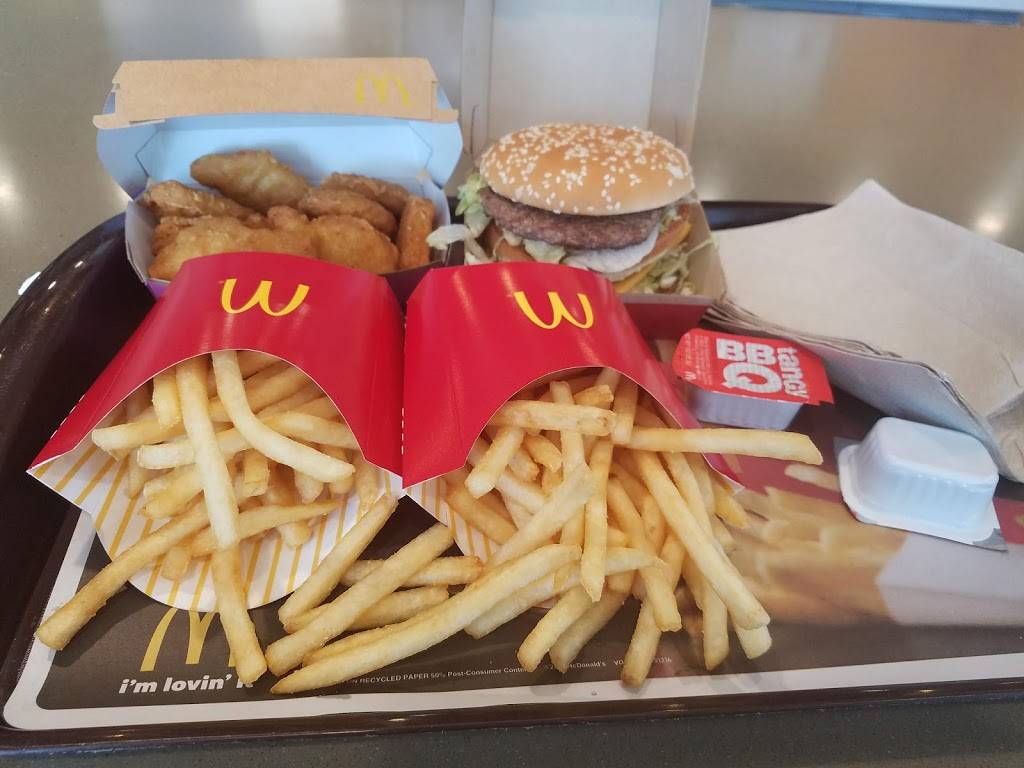 McDonalds | cafe | 10990 N Stelling Rd, Cupertino, CA 95014, USA | 4082557576 OR +1 408-255-7576