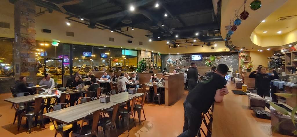 Simmer Claw Bar | restaurant | 595 Rohnert Park Expy, Rohnert Park, CA 94928, USA | 7078062080 OR +1 707-806-2080