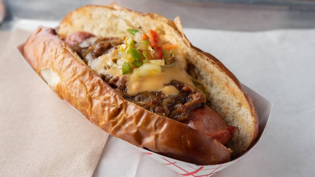 Eugenes Sausage and Fries | restaurant | 7223 Centreville Rd, Manassas, VA 20111, USA | 5713794813 OR +1 571-379-4813