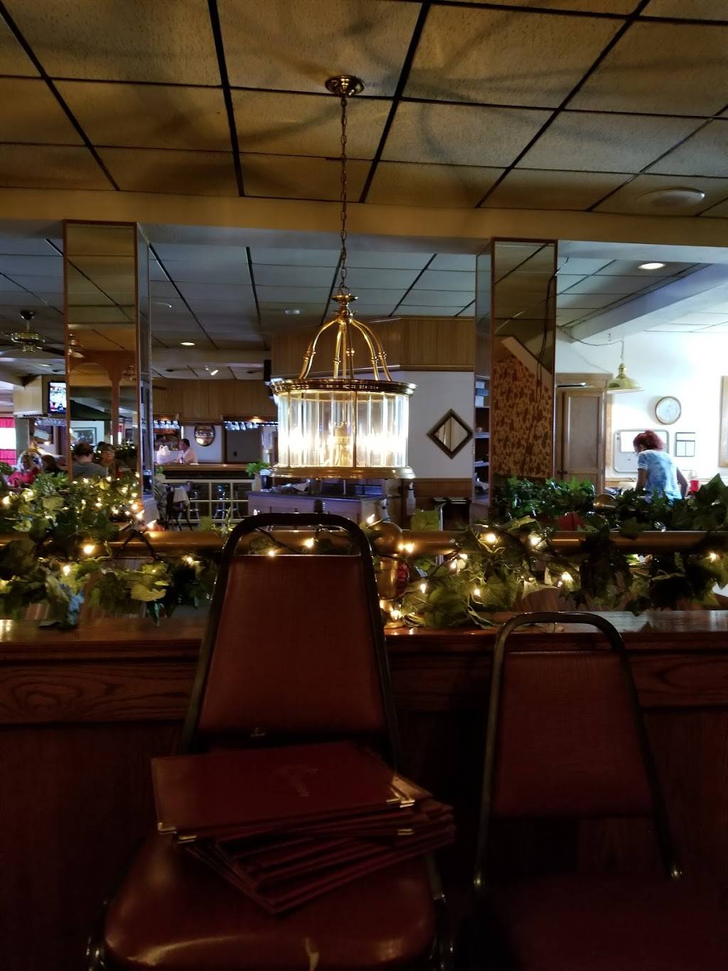 Reggios | restaurant | 1213 E Jefferson Blvd, Mishawaka, IN 46545, USA | 5742550588 OR +1 574-255-0588