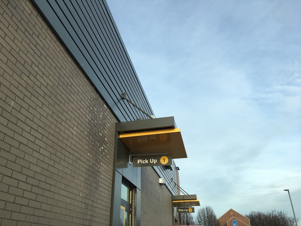 McDonalds | restaurant | 927 Indiana Ave, Jeffersonville, IN 47130, USA | 8125906954 OR +1 812-590-6954