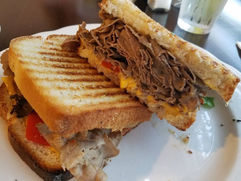 DiMaggio Ristorante & Cafe | restaurant | 7326 W Lawrence Ave, Harwood Heights, IL 60706, USA | 7088673447 OR +1 708-867-3447