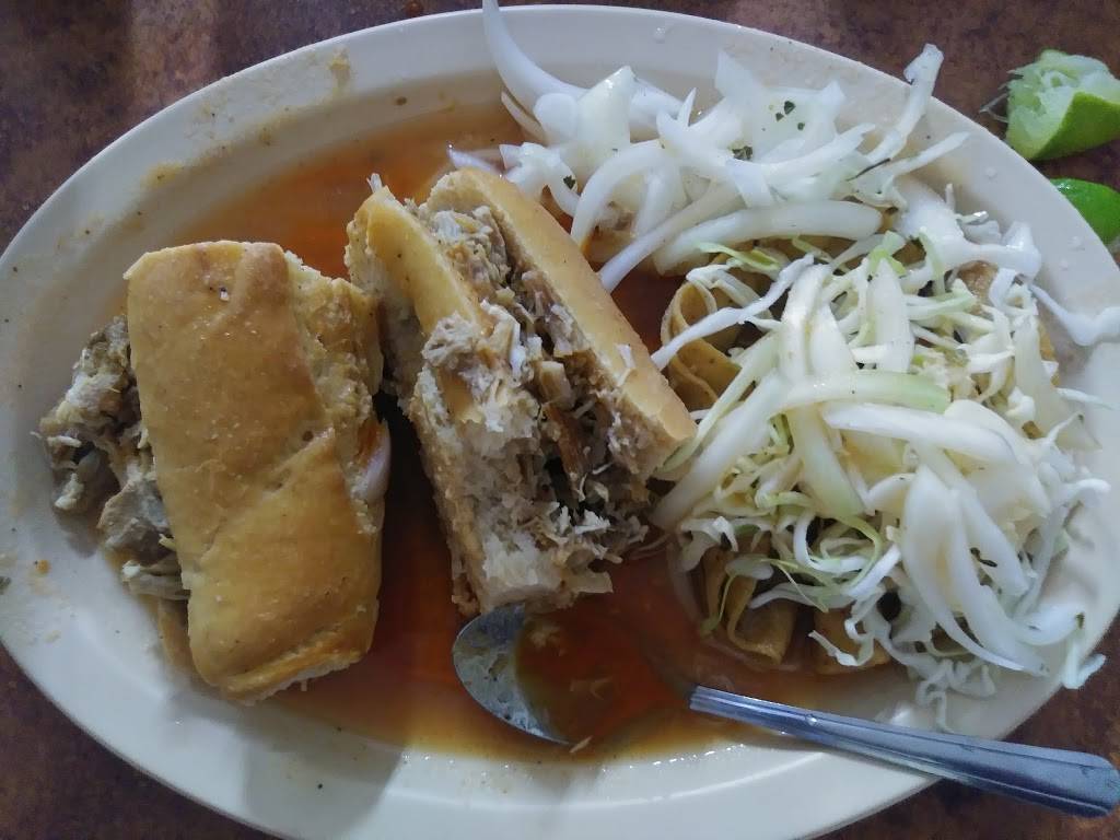 Tortas Ahogadas Mi Barrio | restaurant | 4749 International Blvd, Oakland, CA 94601, USA | 5104349454 OR +1 510-434-9454