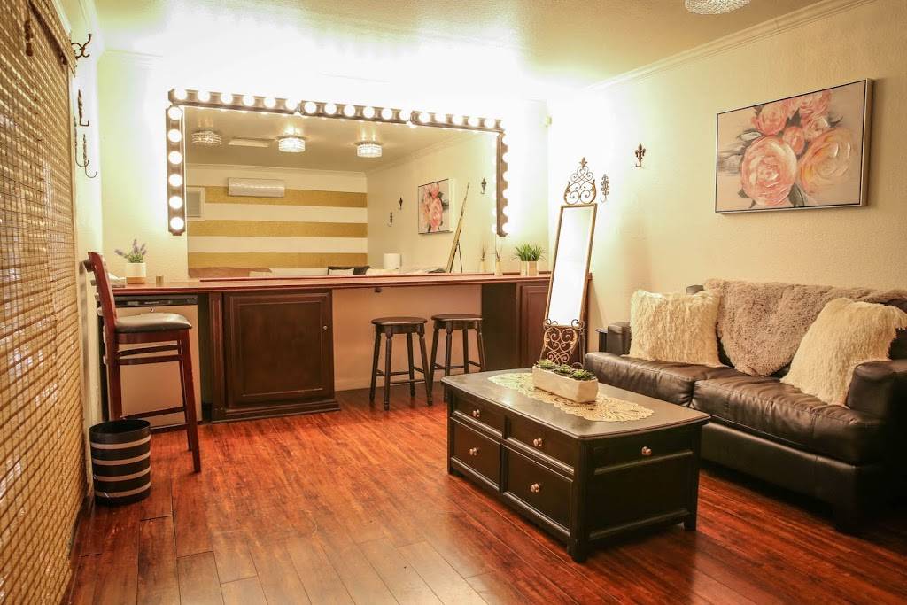 Redwood Café | restaurant | 4342 Dale Rd, Modesto, CA 95356, USA | 2095459248 OR +1 209-545-9248