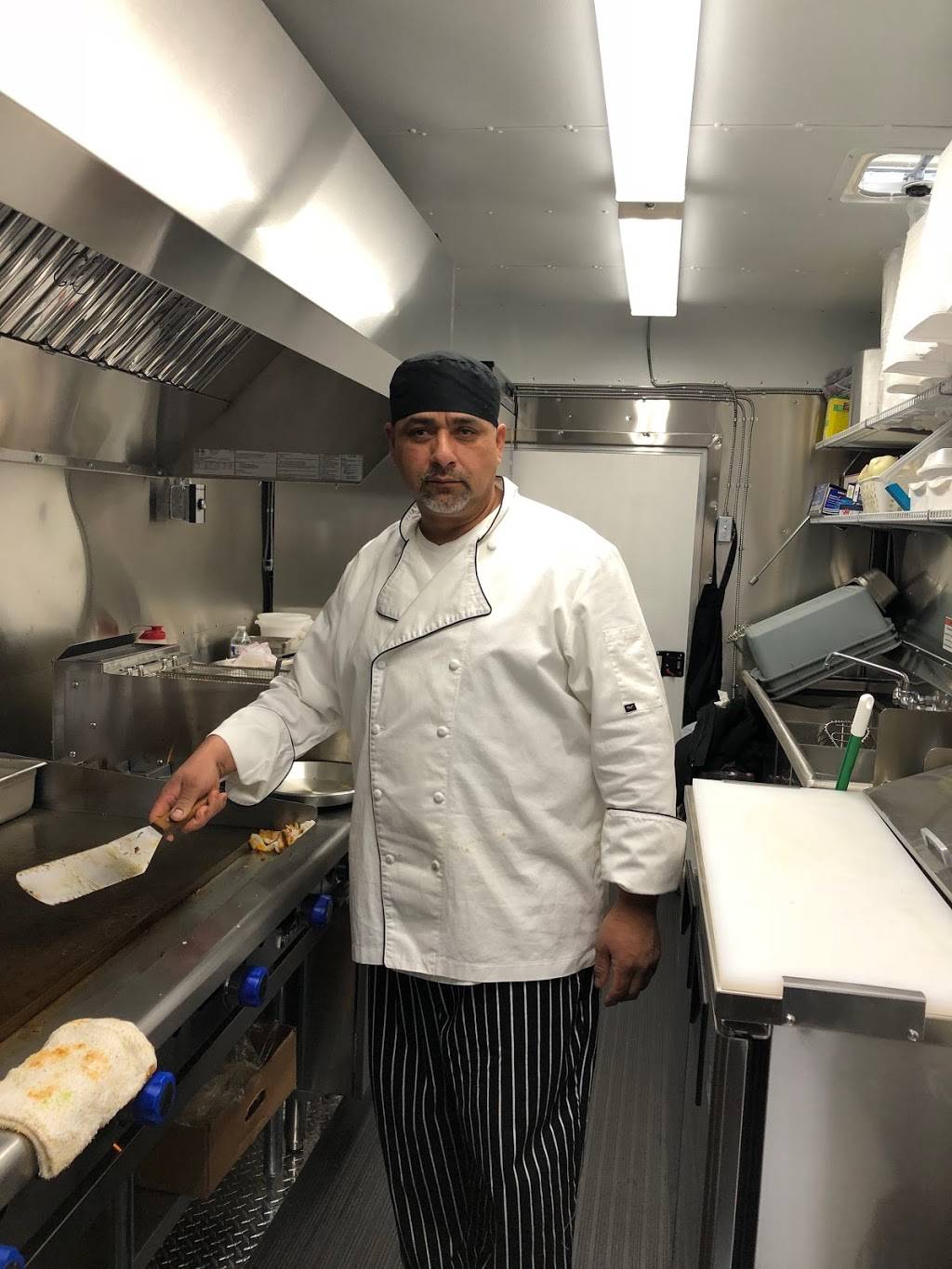 Cocina Mexico Lindo #3 | restaurant | 4250 SW Rose Biggi Ave, Beaverton, OR 97005, USA | 9719795252 OR +1 971-979-5252