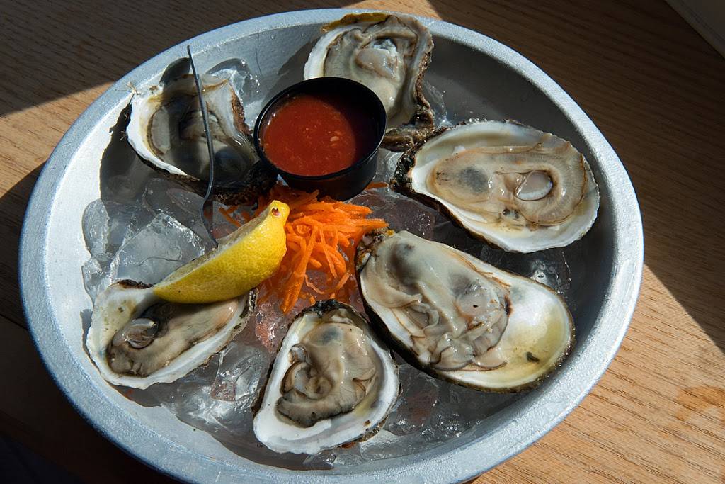 Riverway Lobster House | restaurant | 1338 MA-28, South Yarmouth, MA 02664, USA | 5083982172 OR +1 508-398-2172