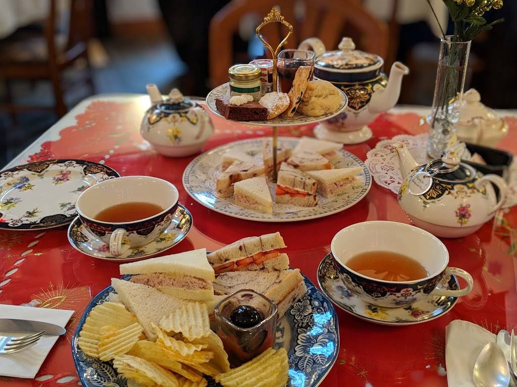 Anne Hathaway Cottage Tea Room | cafe | 950 W Beverley St, Staunton, VA 24401, USA | 5408858885 OR +1 540-885-8885