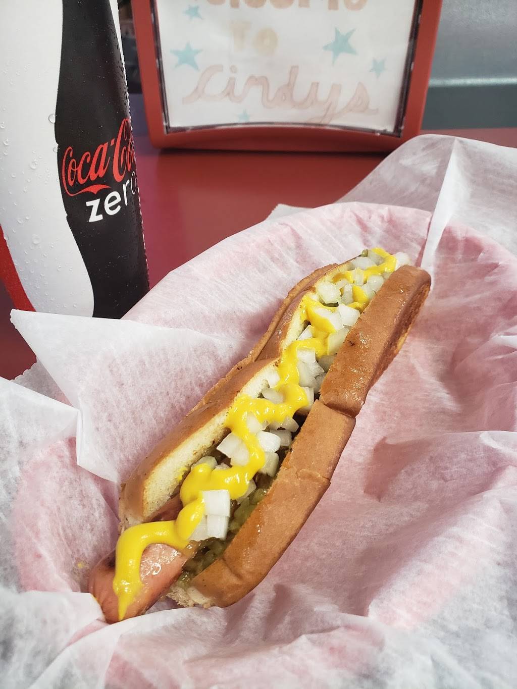 Cindys Drive In | restaurant | 455 E State St, Granby, MA 01033, USA | 4134679866 OR +1 413-467-9866