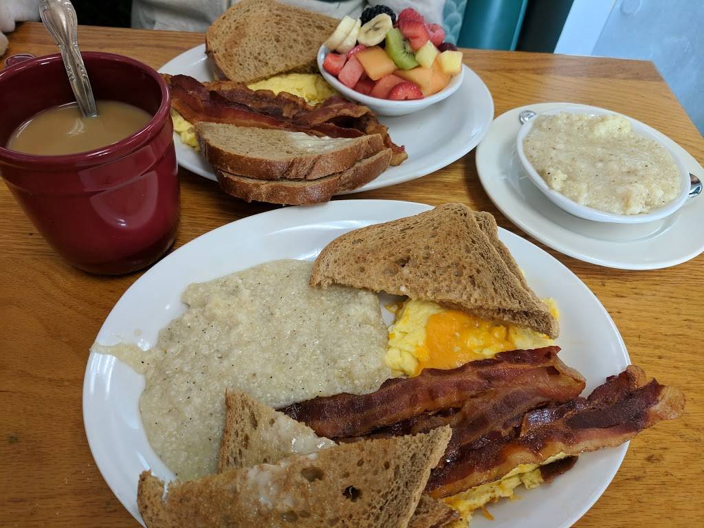 PicNik’s | restaurant | 510 River Hwy, Mooresville, NC 28117, USA | 7046641660 OR +1 704-664-1660