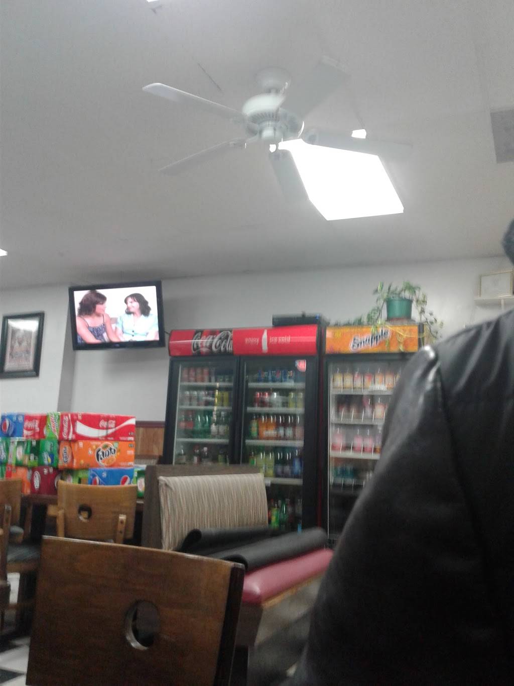 Ziggys Pizza Restaurant | meal delivery | 36 E Grand Ave, New Haven, CT 06513, USA | 2034663637 OR +1 203-466-3637